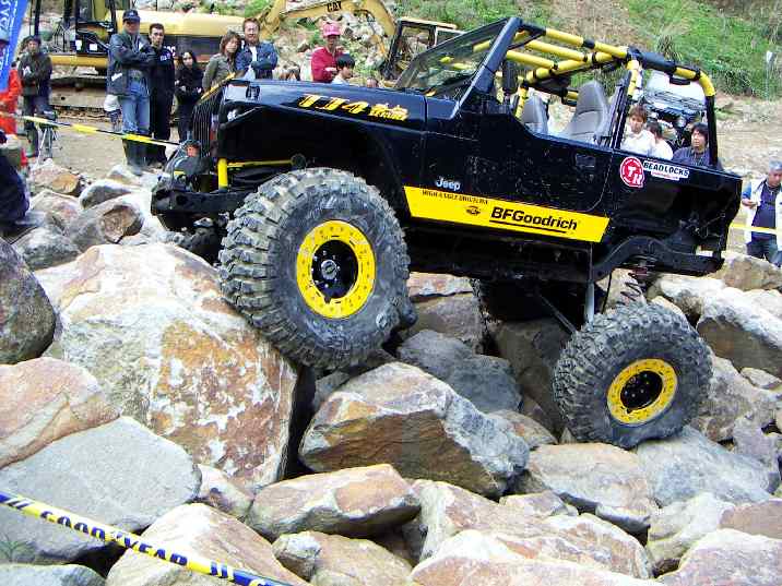 2006EX06051374.jpg